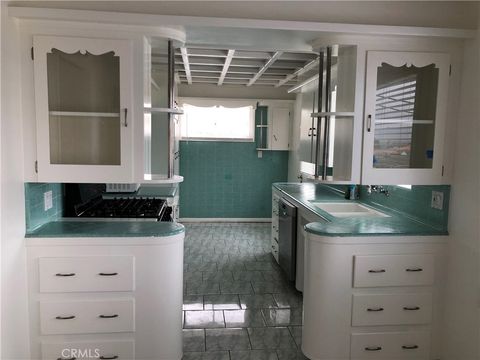 Tiny photo for 202 Via Mesa Grande, Redondo Beach, CA 90277 (MLS # SB25155991)