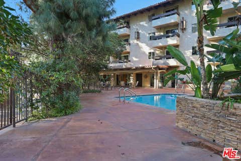 Photo of 2700 Cahuenga Boulevard #2216, Los Angeles, CA 90068 (MLS # 26855751)