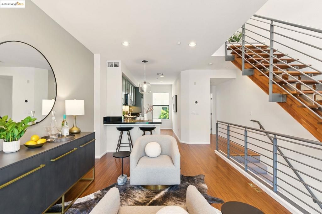 listing image 130727939024148727768