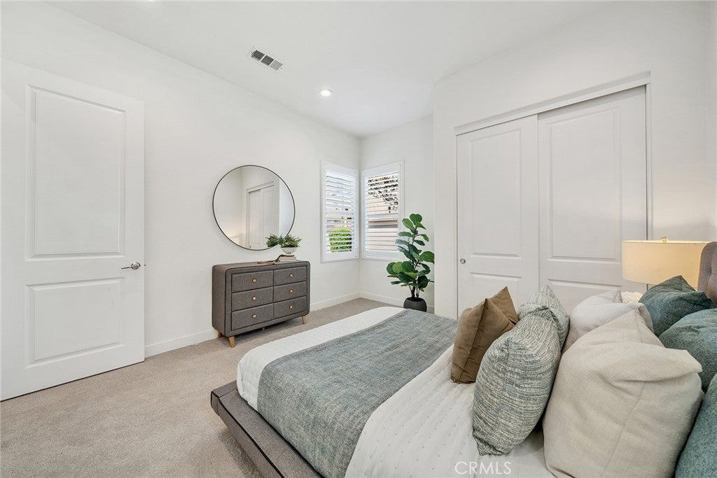 115 Masterpiece, Irvine CA 92618 - Photo 7