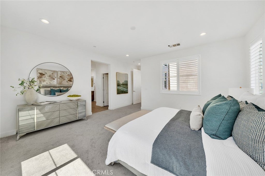 115 Masterpiece, Irvine CA 92618 - Photo 36