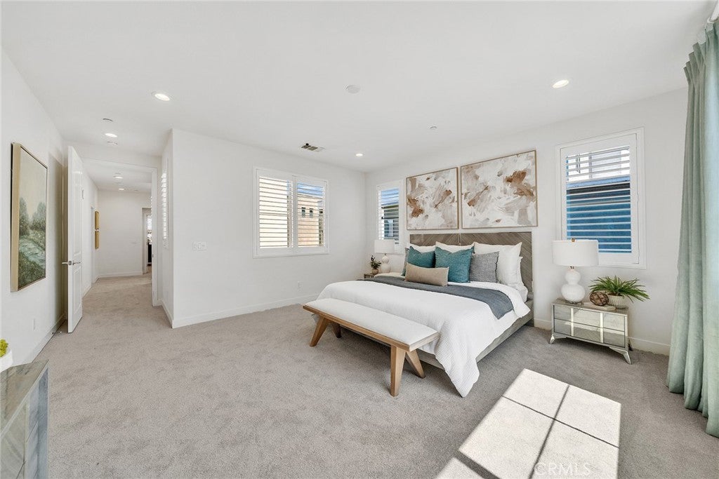 115 Masterpiece, Irvine CA 92618 - Photo 35