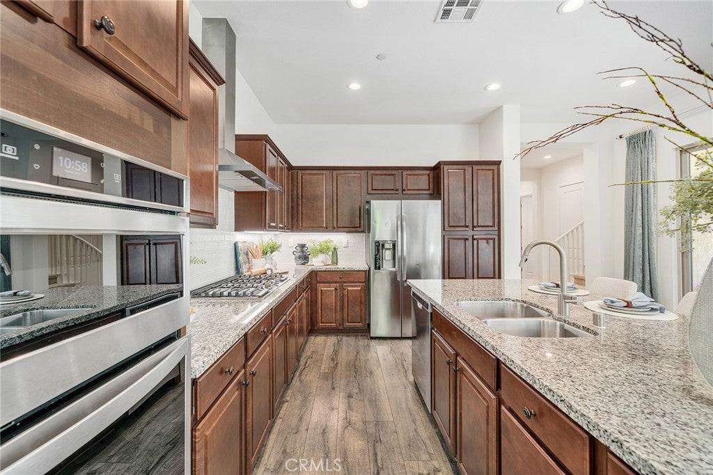 115 Masterpiece, Irvine CA 92618 - Photo 12