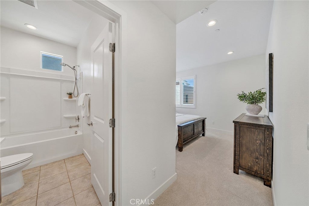 115 Masterpiece, Irvine CA 92618 - Photo 27