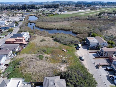 Tiny photo for 331 Sandpiper Lane, Oceano, CA 93445 (MLS # PI26061120)