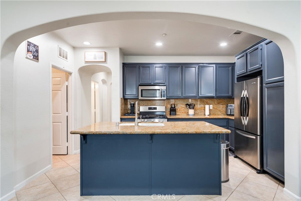 4313 Owens Street 102