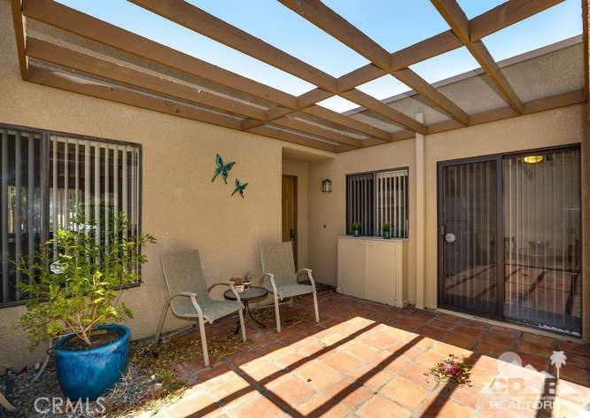 Sommerset So. Palm D - Residential