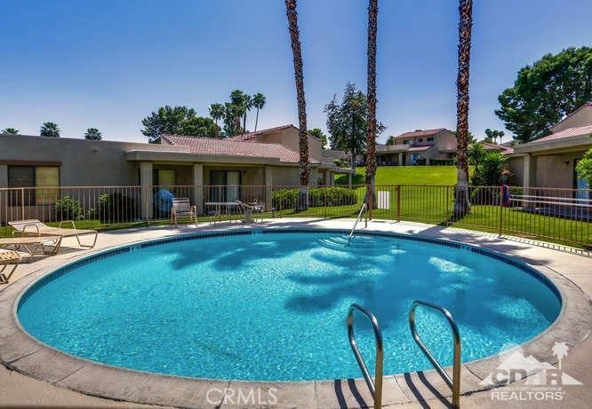 Sommerset So. Palm D - Residential