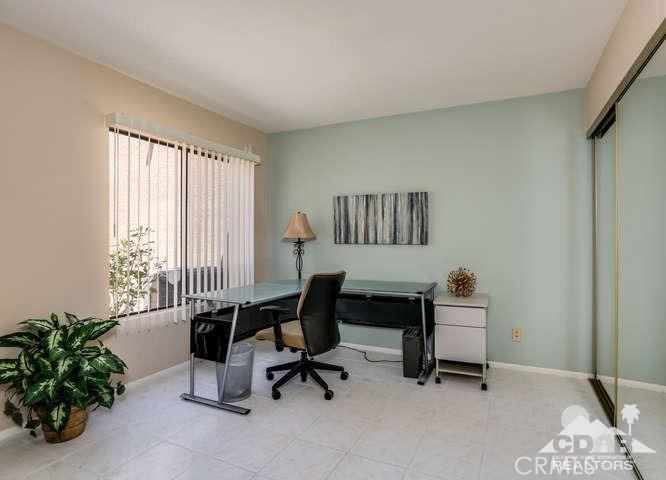 Sommerset So. Palm D - Residential