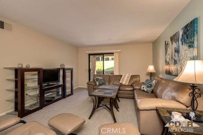 Sommerset So. Palm D - Residential