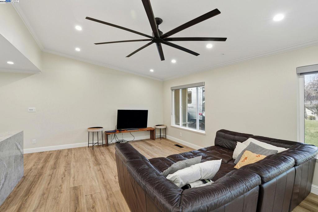 Not Listed - Residential