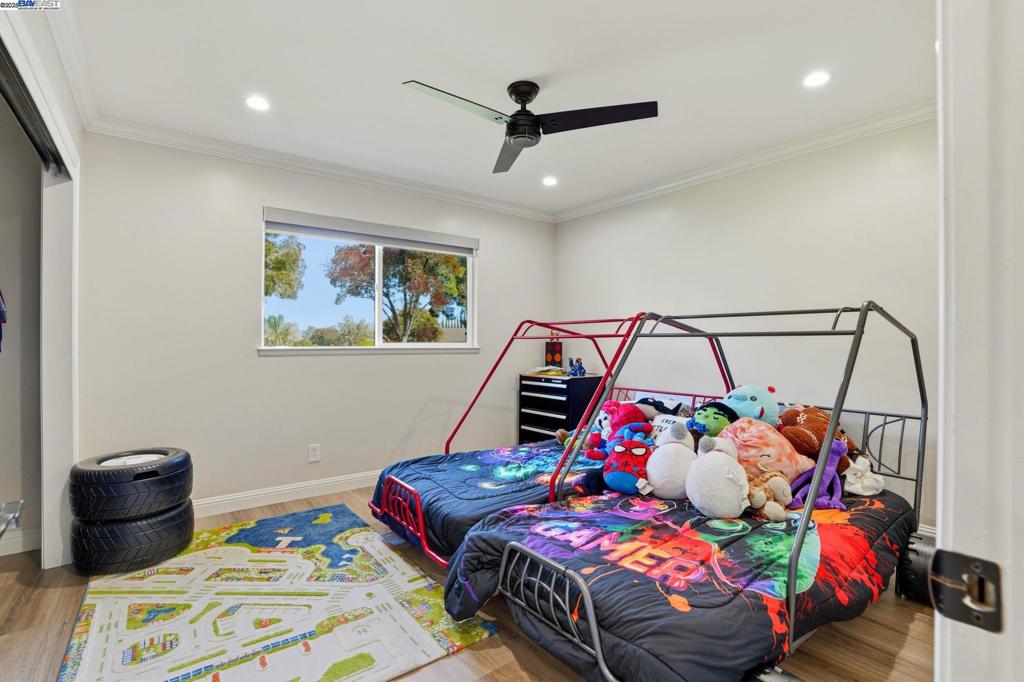 Not Listed - Residential