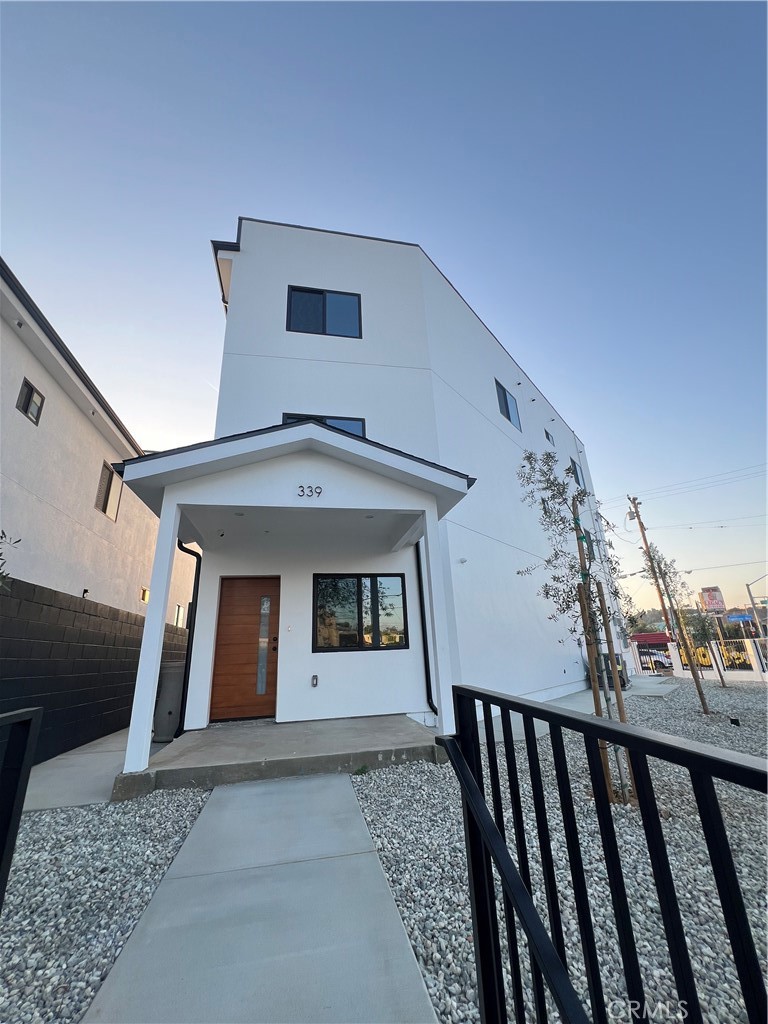 4268 Capistrano Way