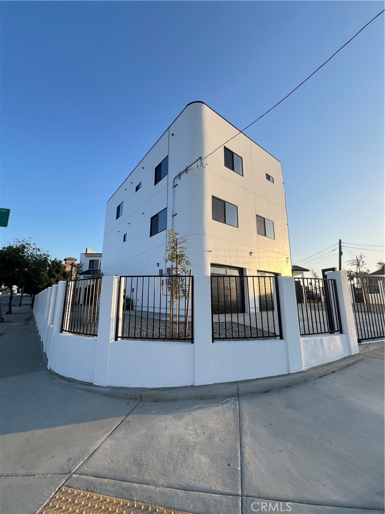 4268 Capistrano Way