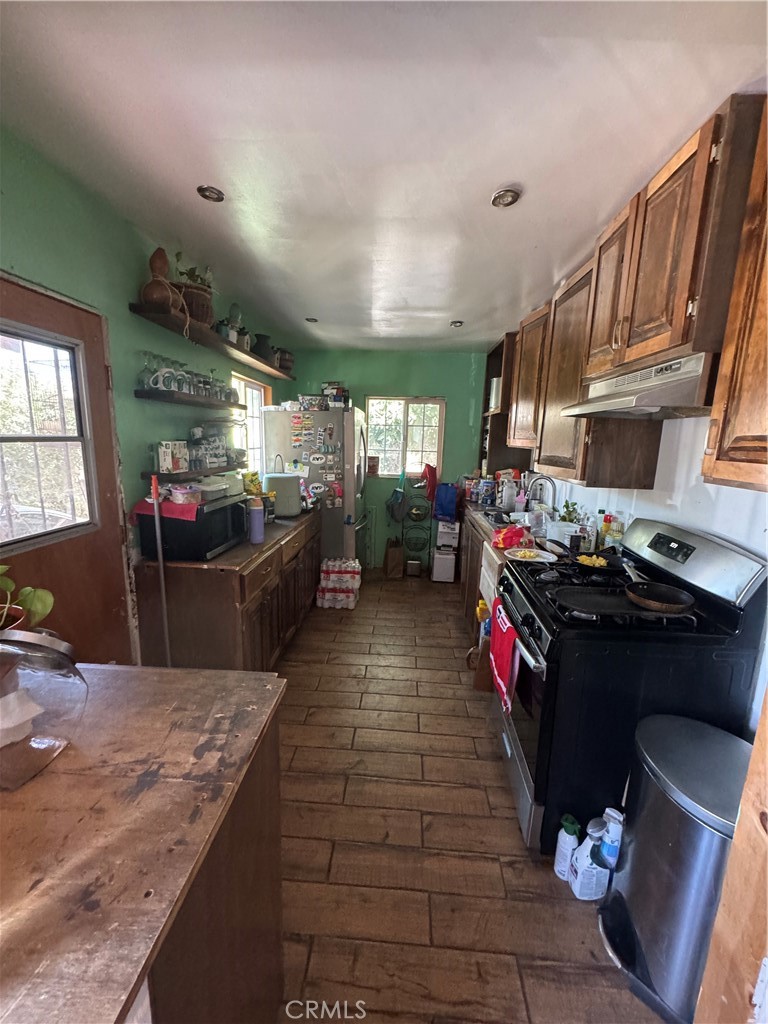 1488 N Lugo