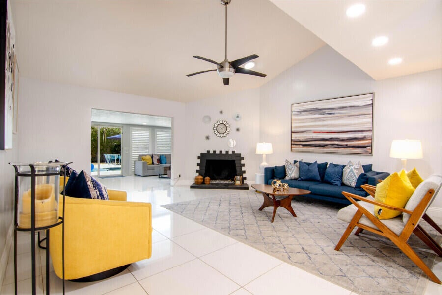 263 E Morongo Road