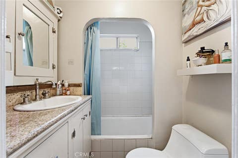Tiny photo for 9231 Hunt Avenue, South Gate, CA 90280 (MLS # IV26158290)