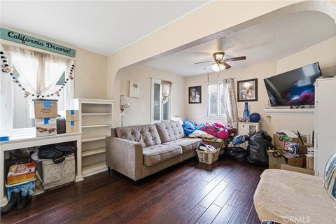 Tiny photo for 9231 Hunt Avenue, South Gate, CA 90280 (MLS # IV26158290)