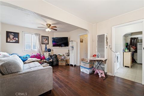 Tiny photo for 9231 Hunt Avenue, South Gate, CA 90280 (MLS # IV26158290)