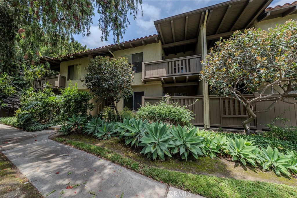 1345 Cabrillo Park Drive B12