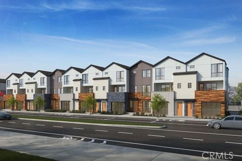 Photo of 5876 Linden Ave Avenue #10, Long Beach, CA 90805 (MLS # OC26143114)