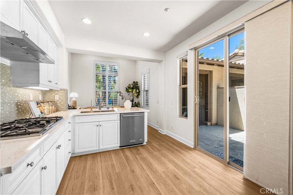 98 Sarabande, Irvine CA 92620 - Photo 13