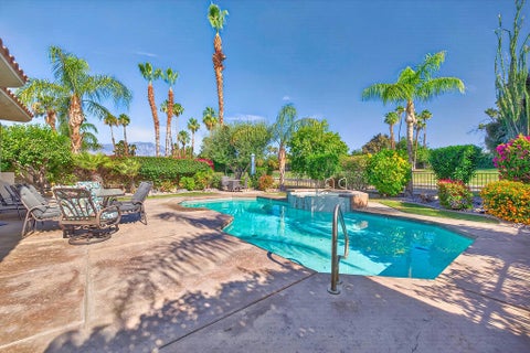 Photo of 83 N Kavenish Drive, Rancho Mirage, CA 92270 (MLS # 219149870DA)