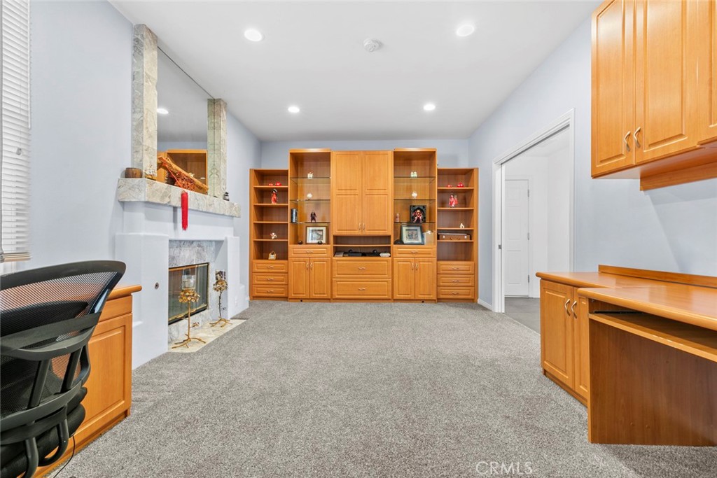Chatsworth, California, 91311, United States, 5 Bedrooms Bedrooms, ,6 BathroomsBathrooms,Residential,Active,2015219