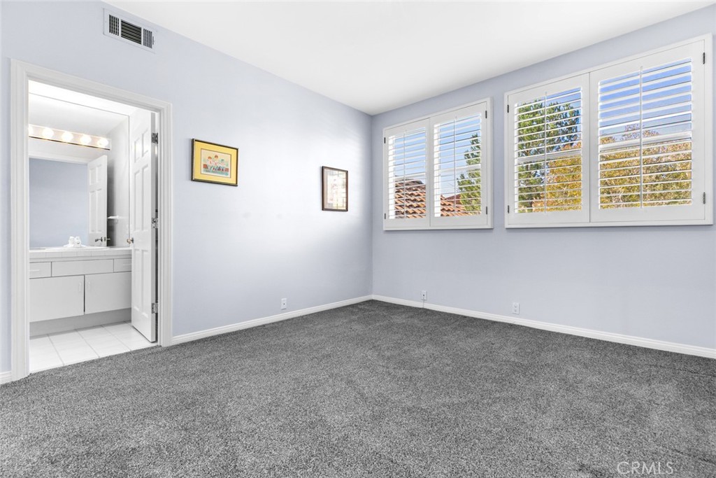 Chatsworth, California, 91311, United States, 5 Bedrooms Bedrooms, ,6 BathroomsBathrooms,Residential,Active,2015219