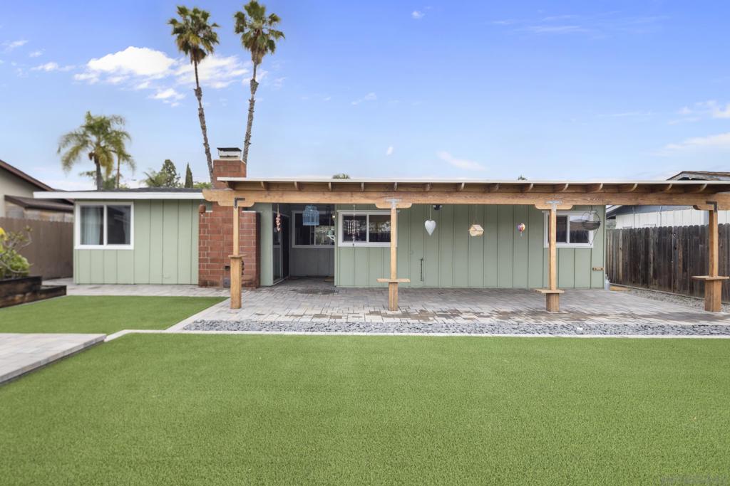 622 Ellen Ln