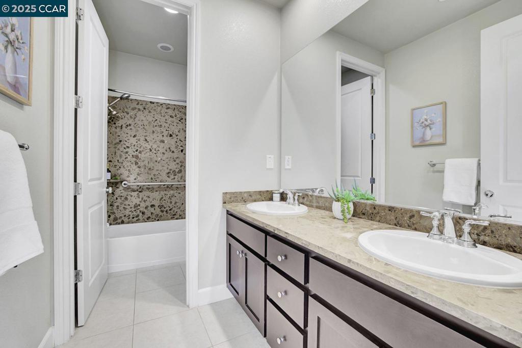 NORRIS CANYON - Residential