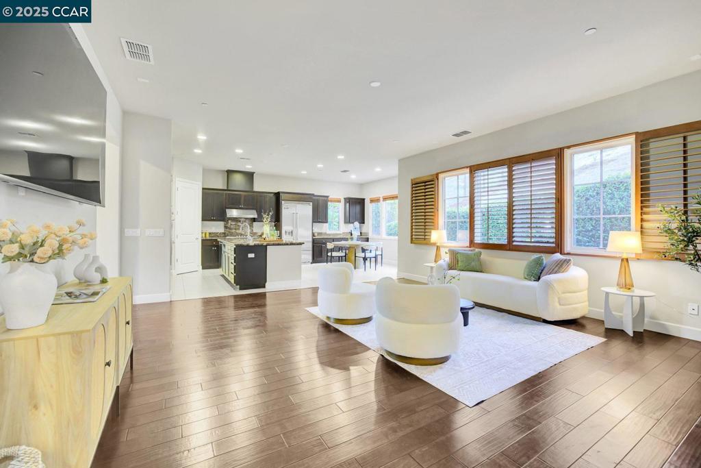 NORRIS CANYON - Residential