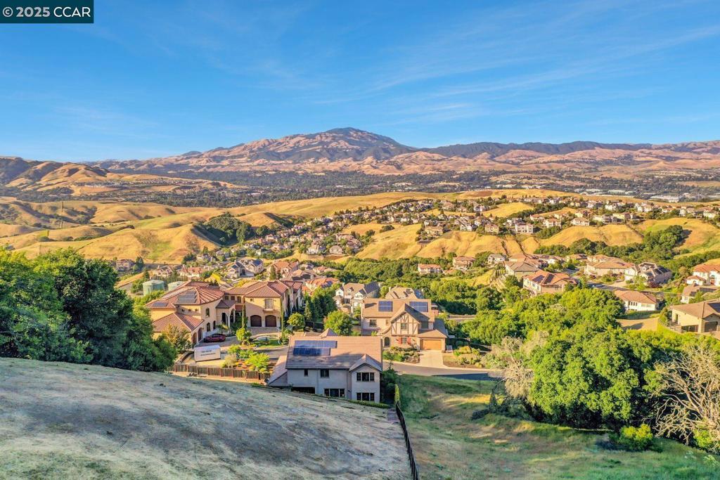 NORRIS CANYON - Residential