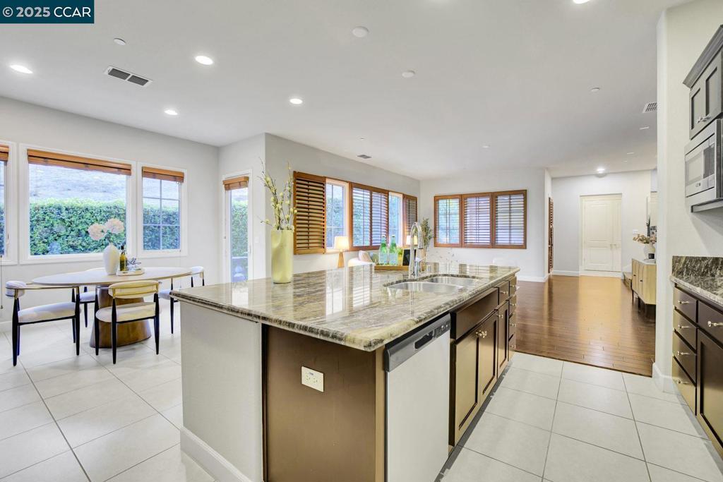 NORRIS CANYON - Residential