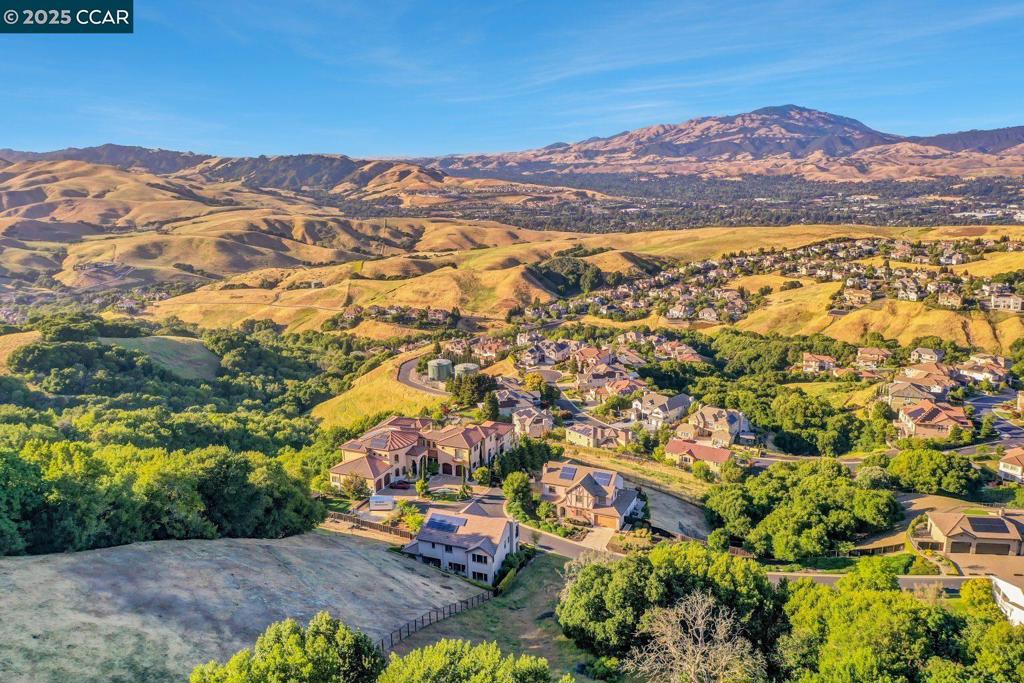 NORRIS CANYON - Residential