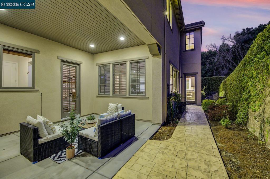 NORRIS CANYON - Residential