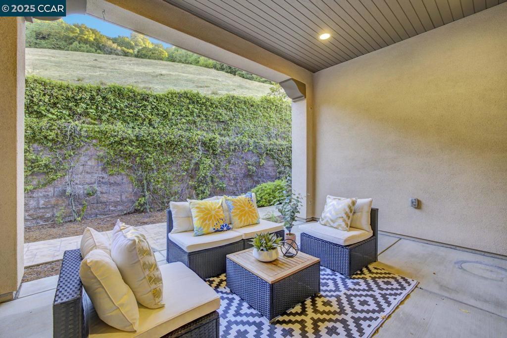 NORRIS CANYON - Residential