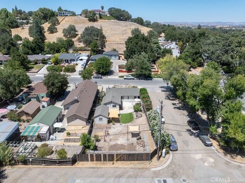 Tiny photo for 144 12th Street, Paso Robles, CA 93446 (MLS # NS25171284)