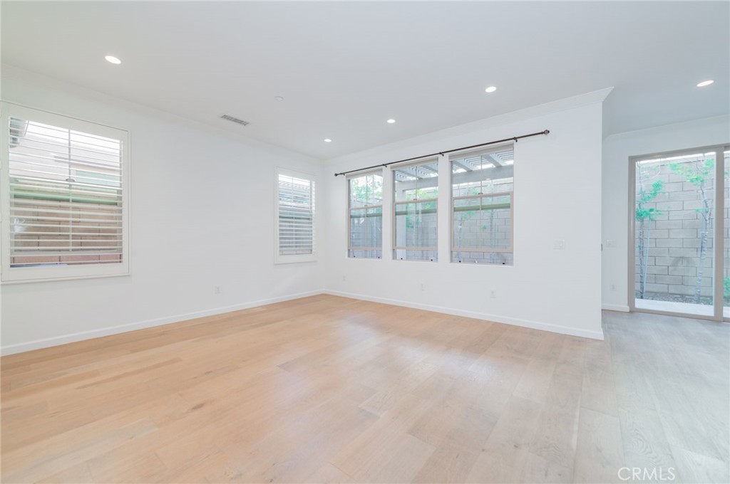 Helena (EVHEL) - Residential Lease