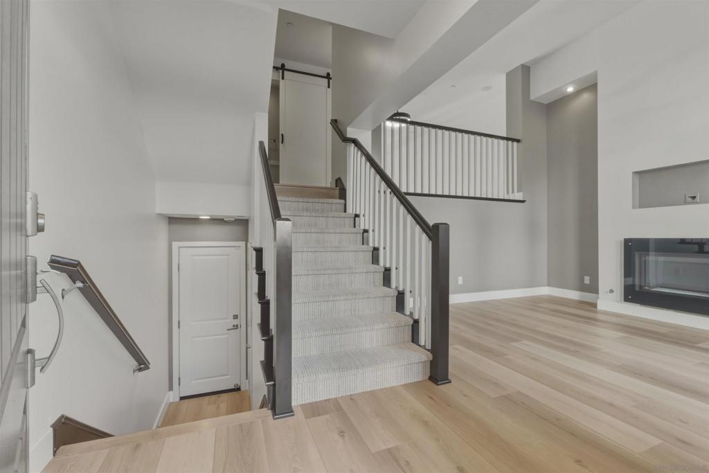 1634 Fairlead Avenue