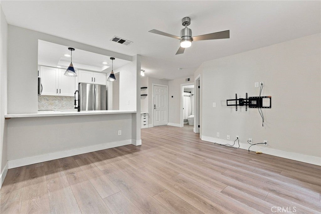 3078 Broadway 102