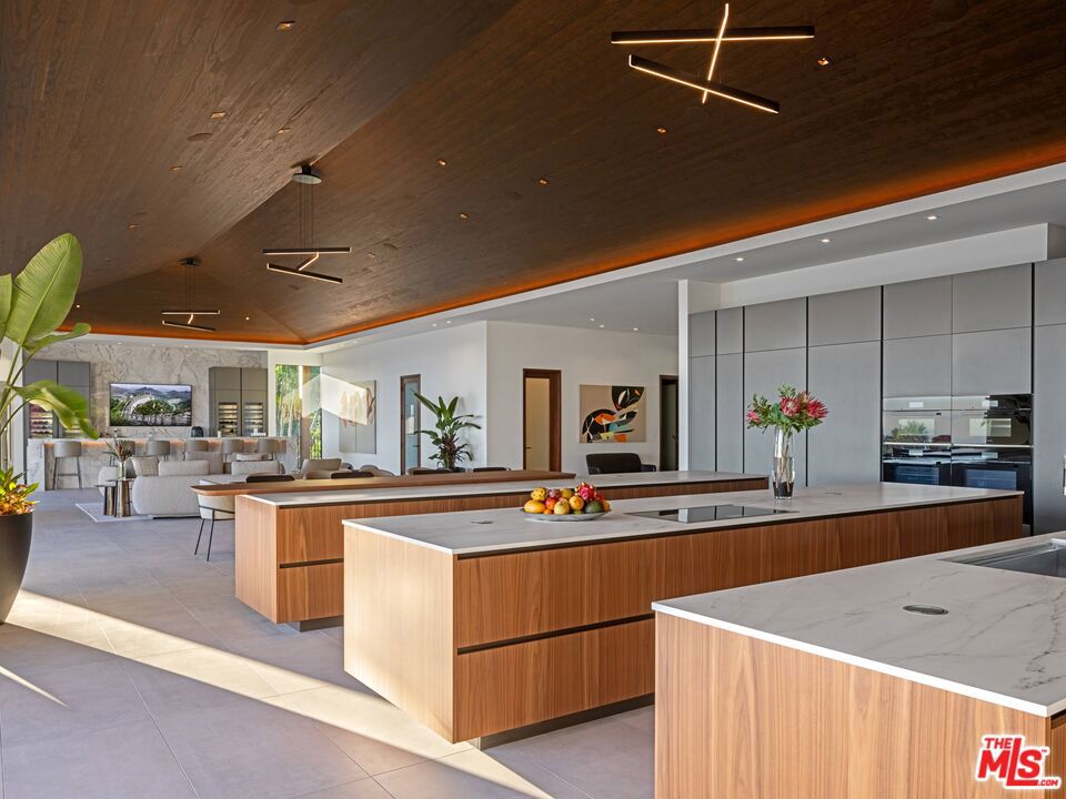 MariSol Malibu - Residential