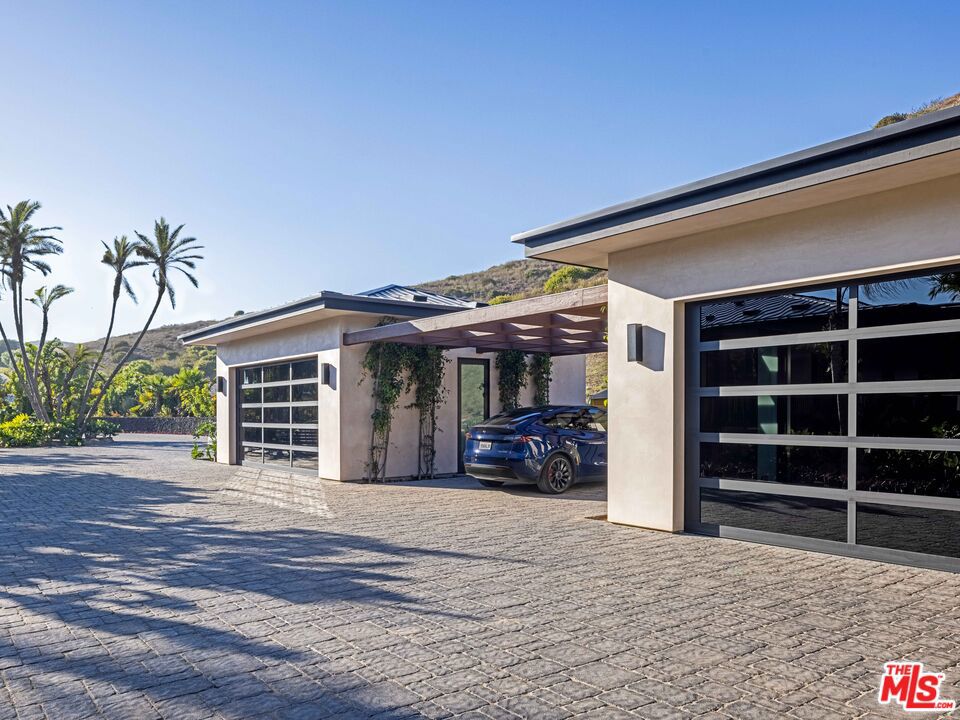 MariSol Malibu - Residential