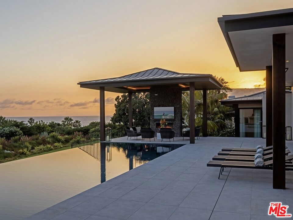 MariSol Malibu - Residential