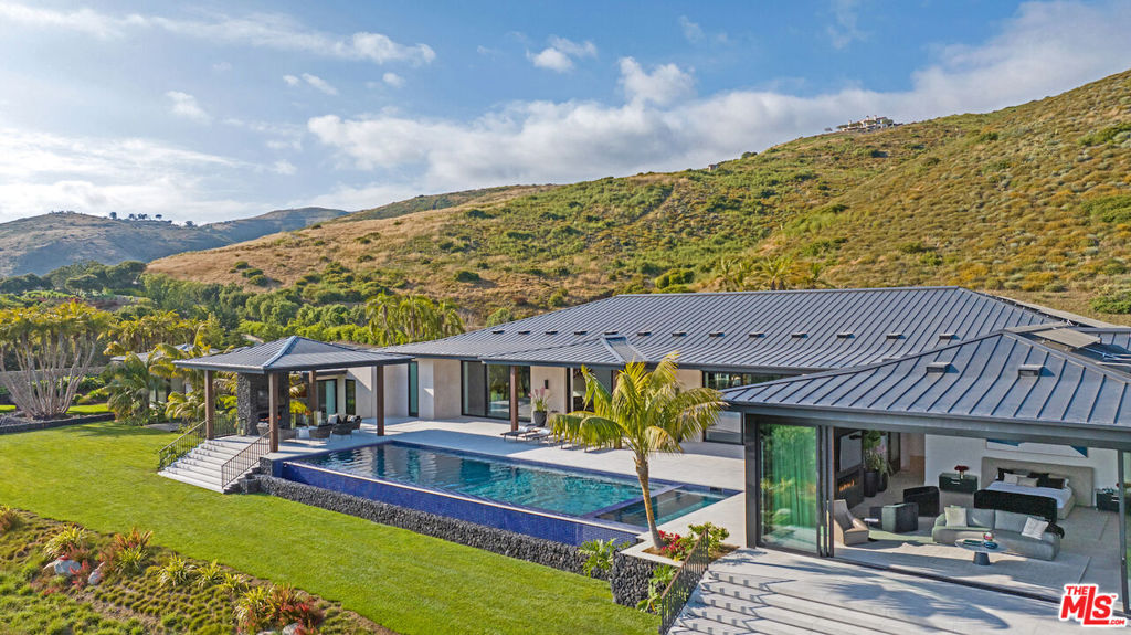 MariSol Malibu - Residential