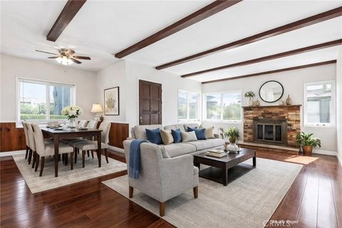 Photo of 337 Hawaiian Ave, Wilmington, CA 90744 (MLS # SB26058614)