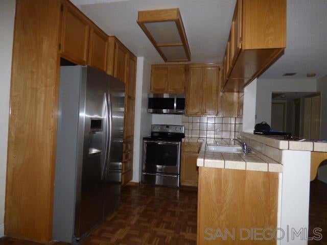 5665 Friars Rd 208
