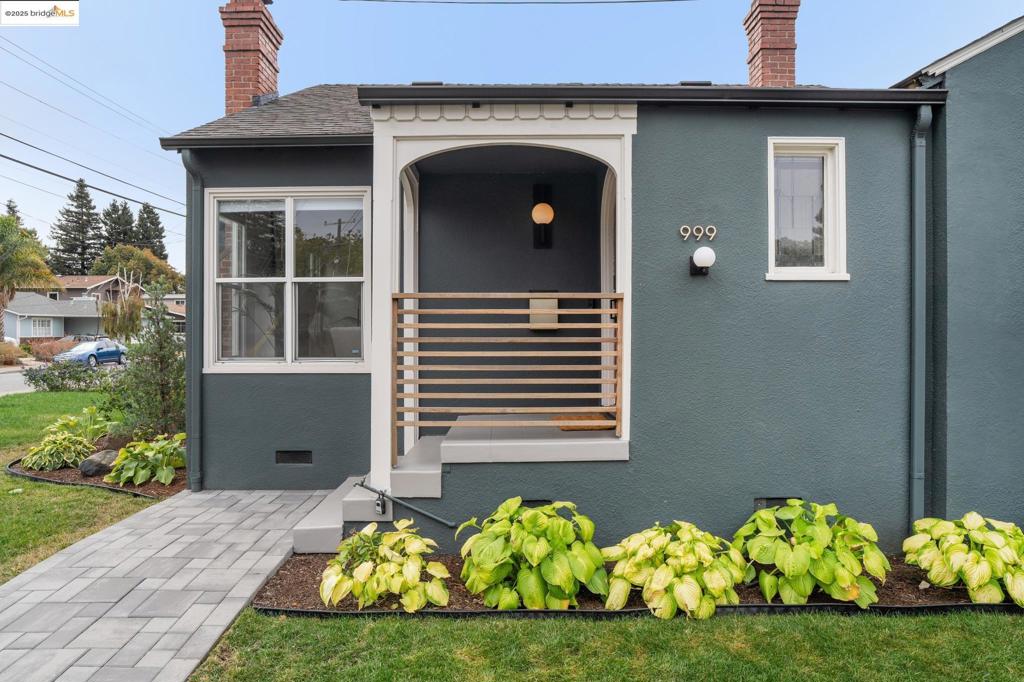 BROADMOOR AREA - Residential