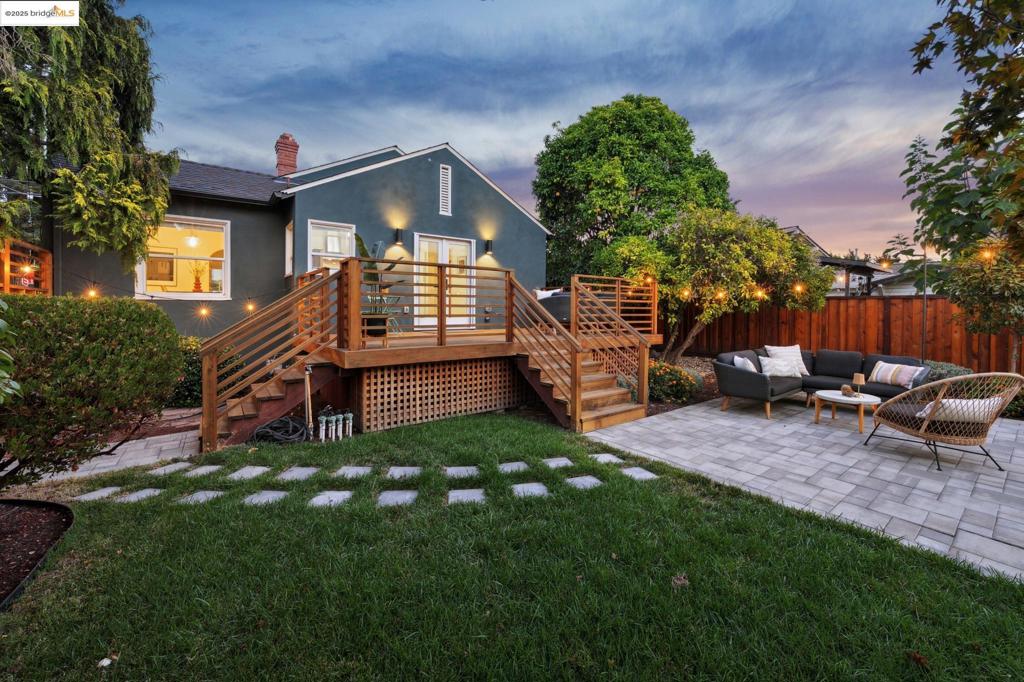 BROADMOOR AREA - Residential