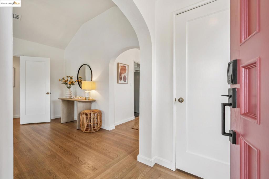 BROADMOOR AREA - Residential